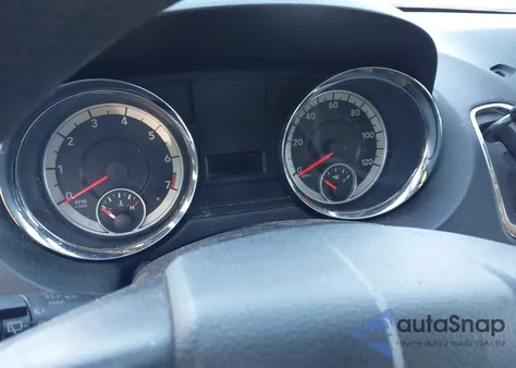 2013 Dodge Grand Caravan Sxt from USA, damaged, VIN 2C4RDGCG8DR640417